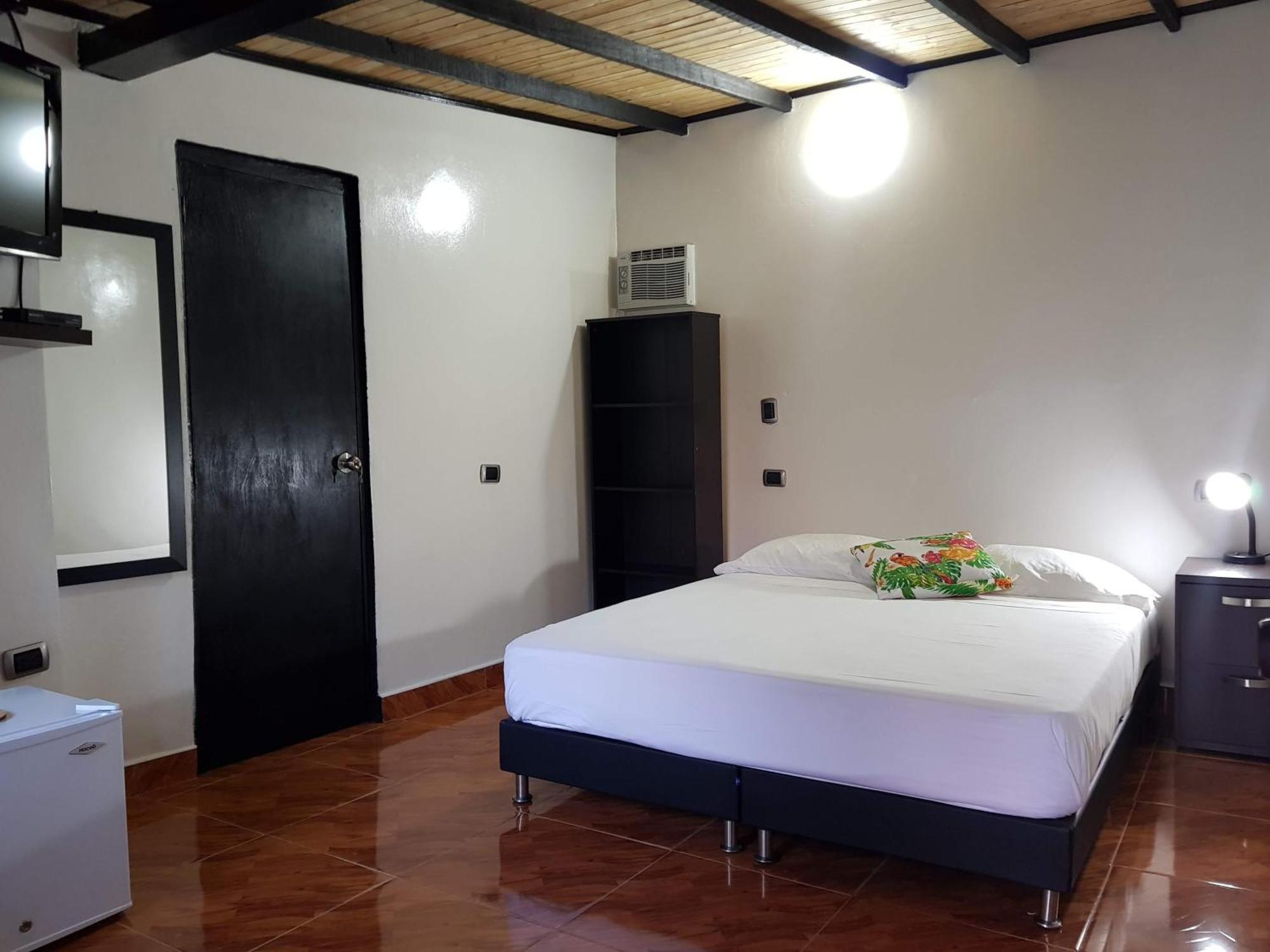 Ayenda 1257 Premium Real Medellín Exterior foto